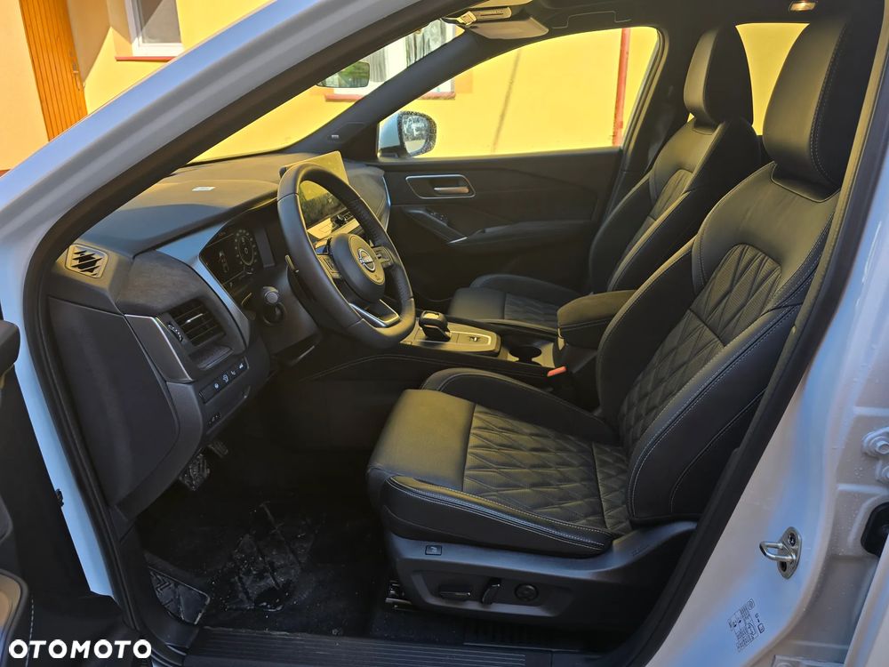 Nissan Qashqai 1.3 DIG-T MHEV Xtronic Tekna+ - 9