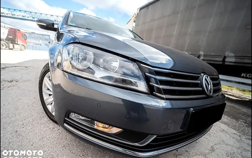 Volkswagen Passat 2.0 TDI DPF Comfortline - 15