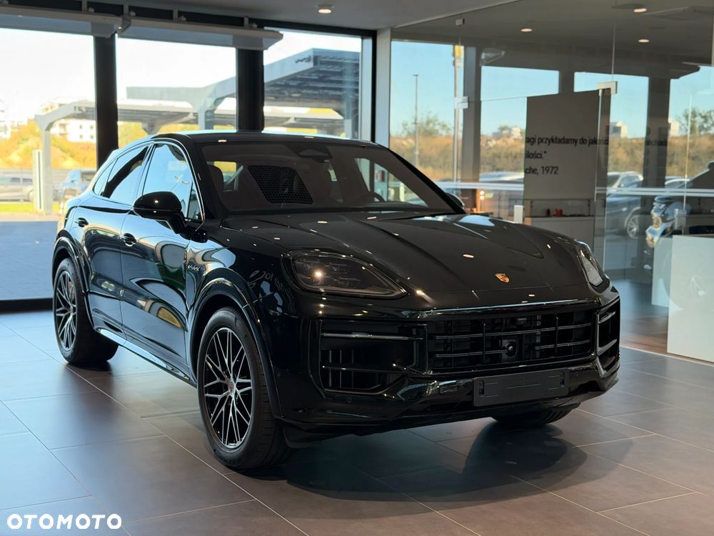 Porsche Cayenne E-Hybrid PHEV Black Edition - 4