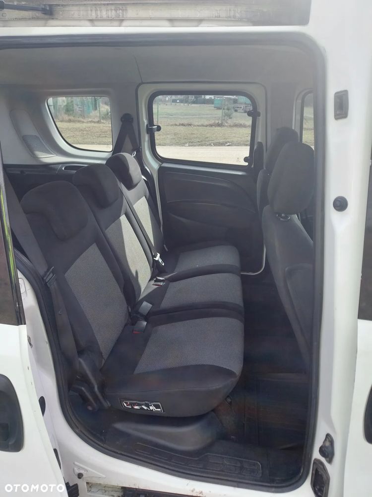 Fiat Doblo 1.4 16V Dynamic - 7