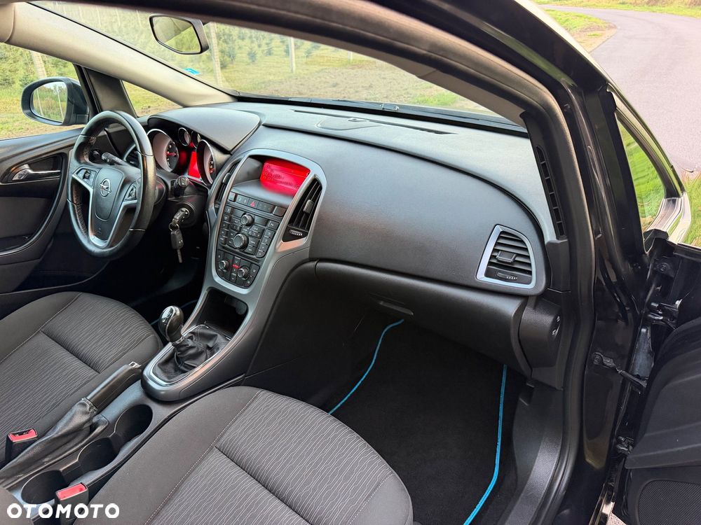 Opel Astra - 8