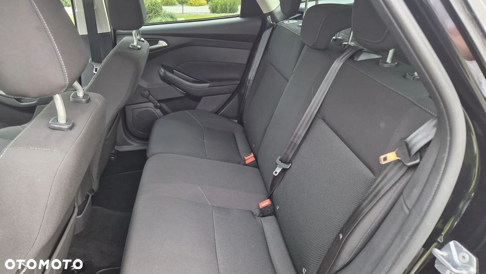 Ford Focus Turnier 1.6 TDCi DPF Titanium - 20