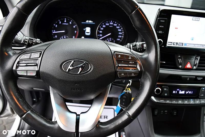 Hyundai i30 1.4 T-GDI Style - 19