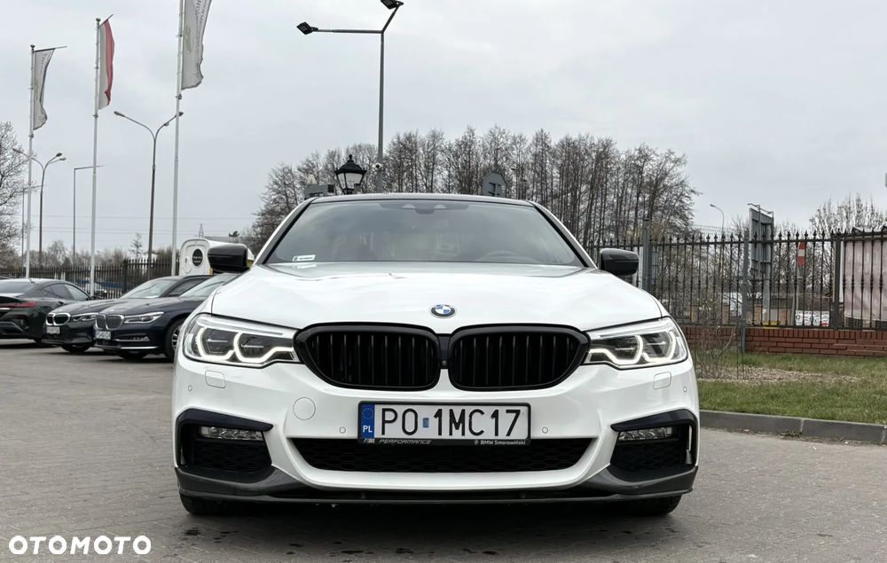 BMW Seria 5 530d xDrive M Sport sport - 2