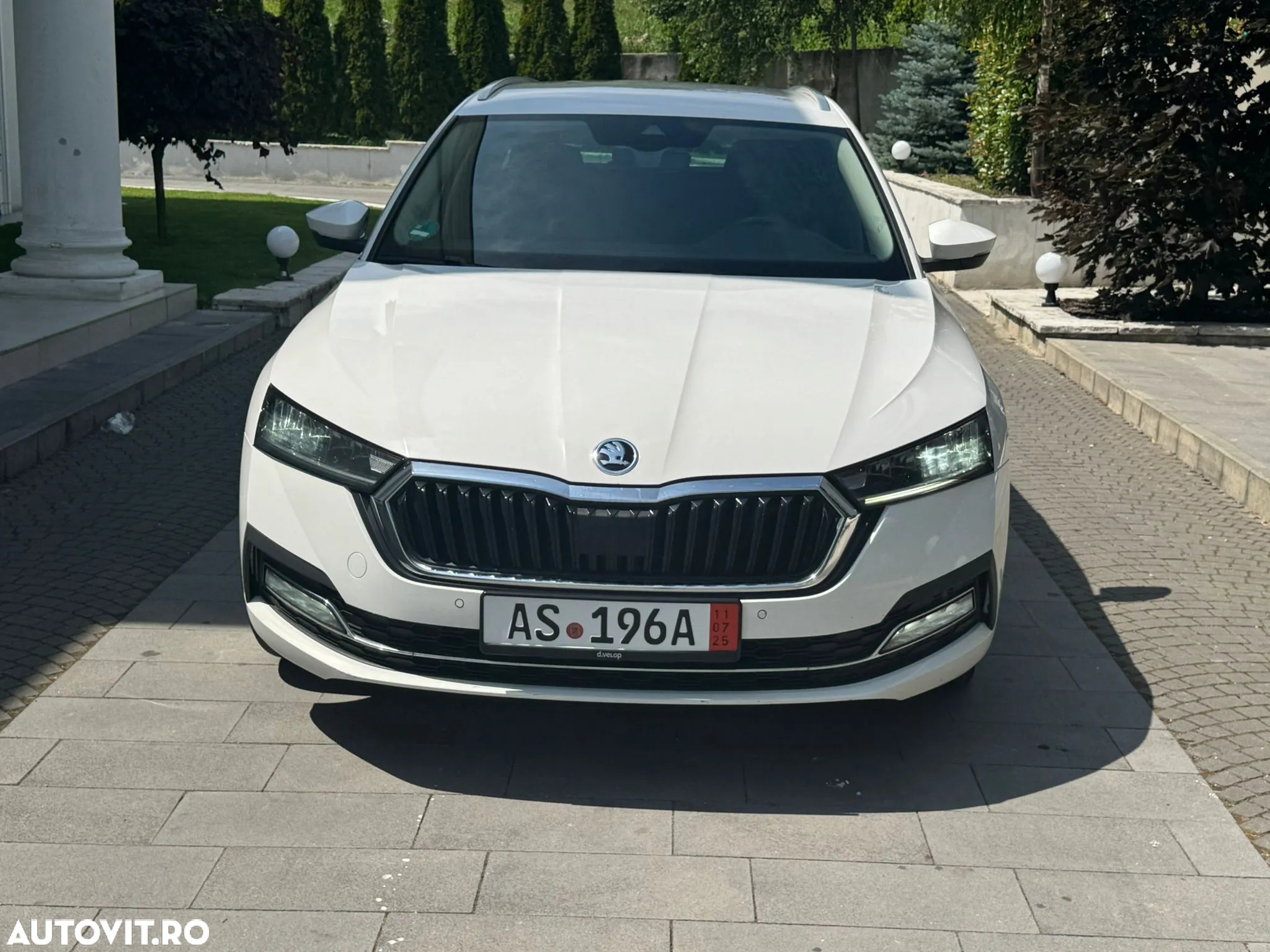 Skoda Octavia 2.0 TDI DSG Style - 28