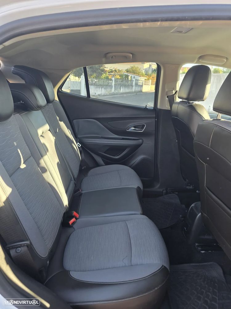 Opel Mokka 1.6 CDTi Black Line S/S - 9