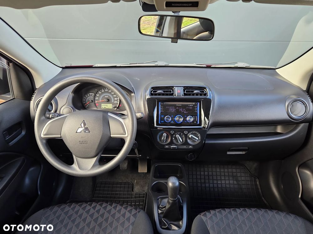 Mitsubishi Space Star - 7