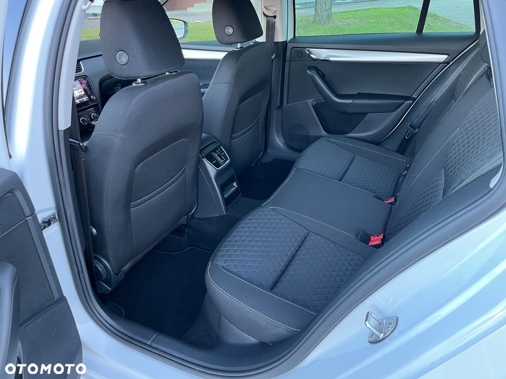 Skoda Octavia 1.8 TSI 4x4 DSG Drive - 13
