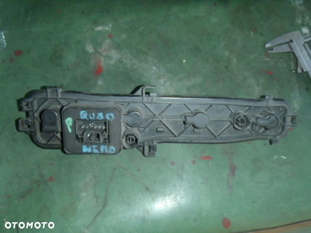 wkład lampa oprawka żarówki kostka 500 lampy fiat panda seicento grande punto evo prawa strona 500 inne lewe prawe - 3