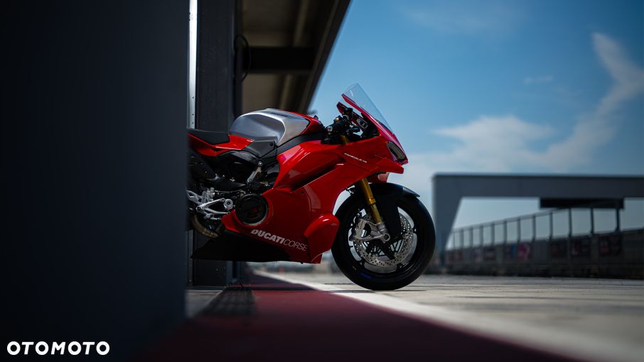 Ducati Panigale V4R - 11