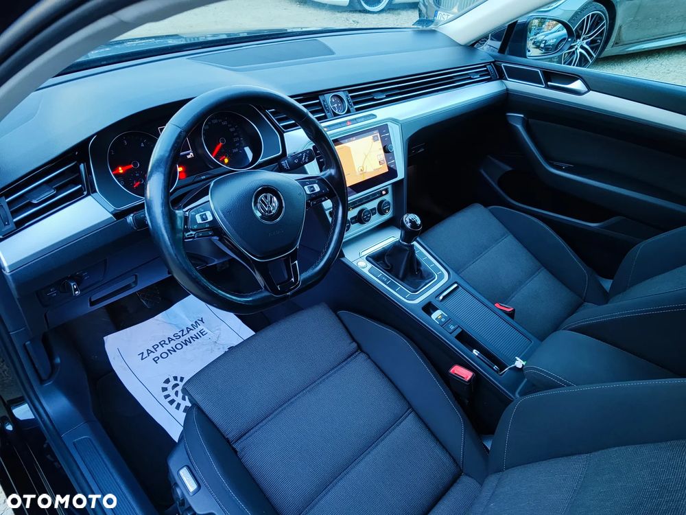 Volkswagen Passat 2.0 TDI BMT Comfortline - 16