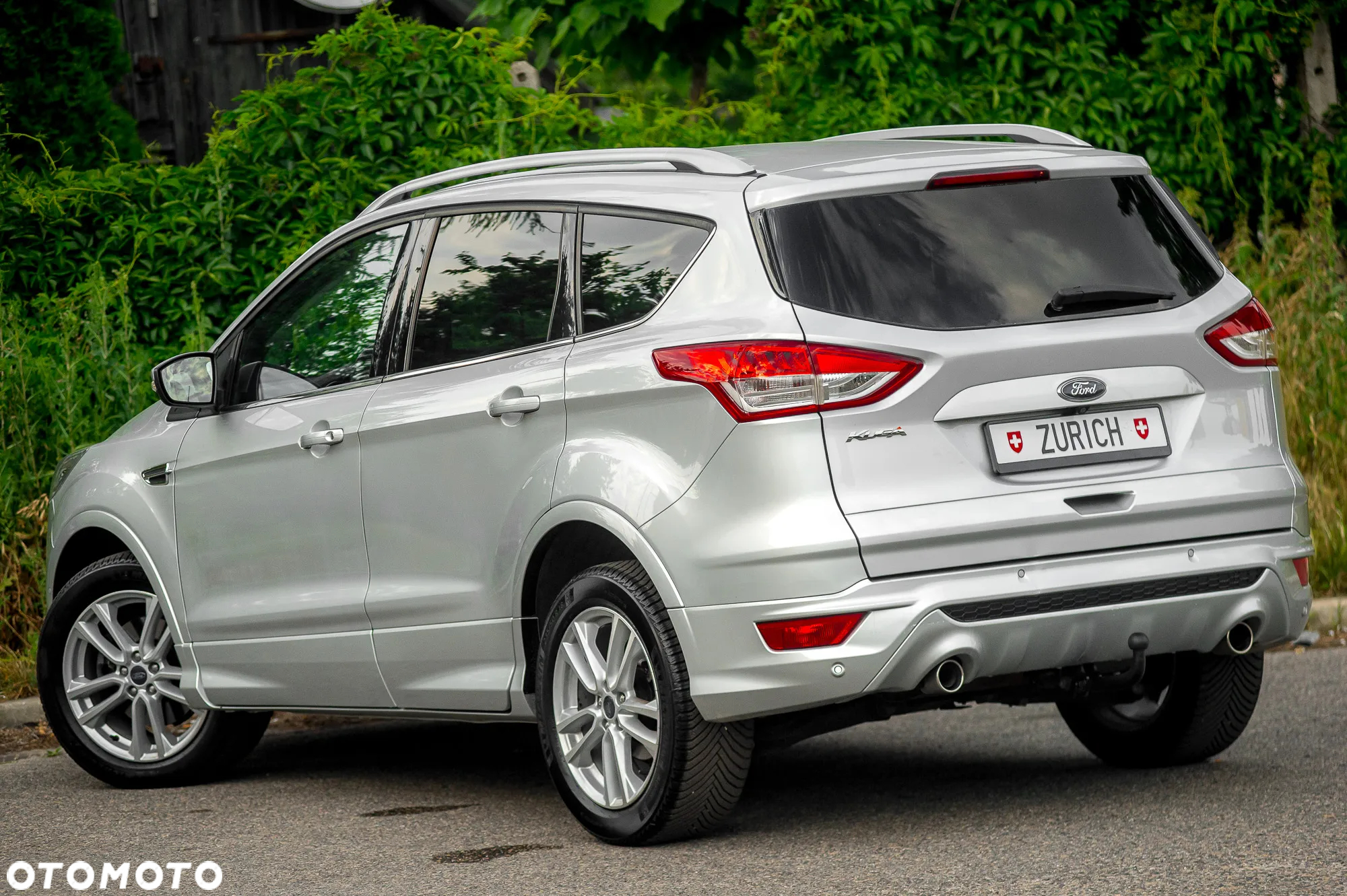 Ford Kuga 2.0 TDCi 4x4 Titanium - 16