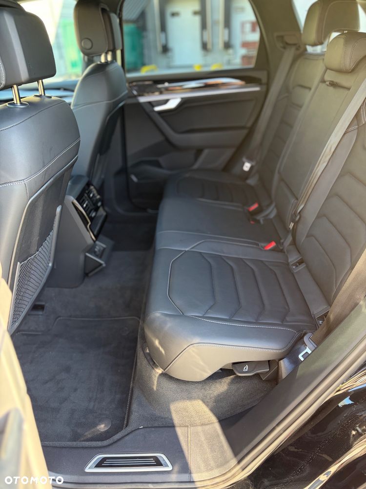 Volkswagen Touareg 3.0 V6 TDI SCR 4Mot R-Line - 17