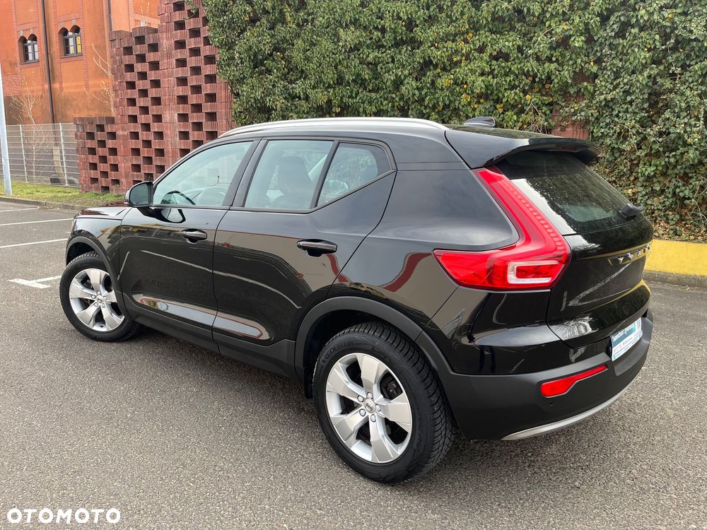 Volvo XC 40 D3 AWD Momentum Pro - 7