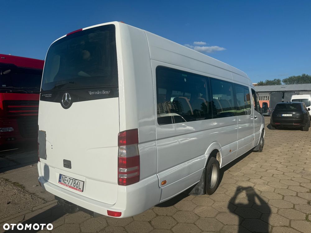 Mercedes-Benz Sprinter - 3