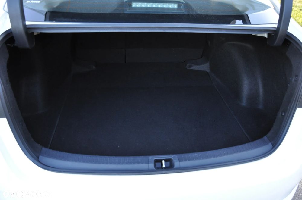 Toyota Corolla 1.6 Comfort - 20