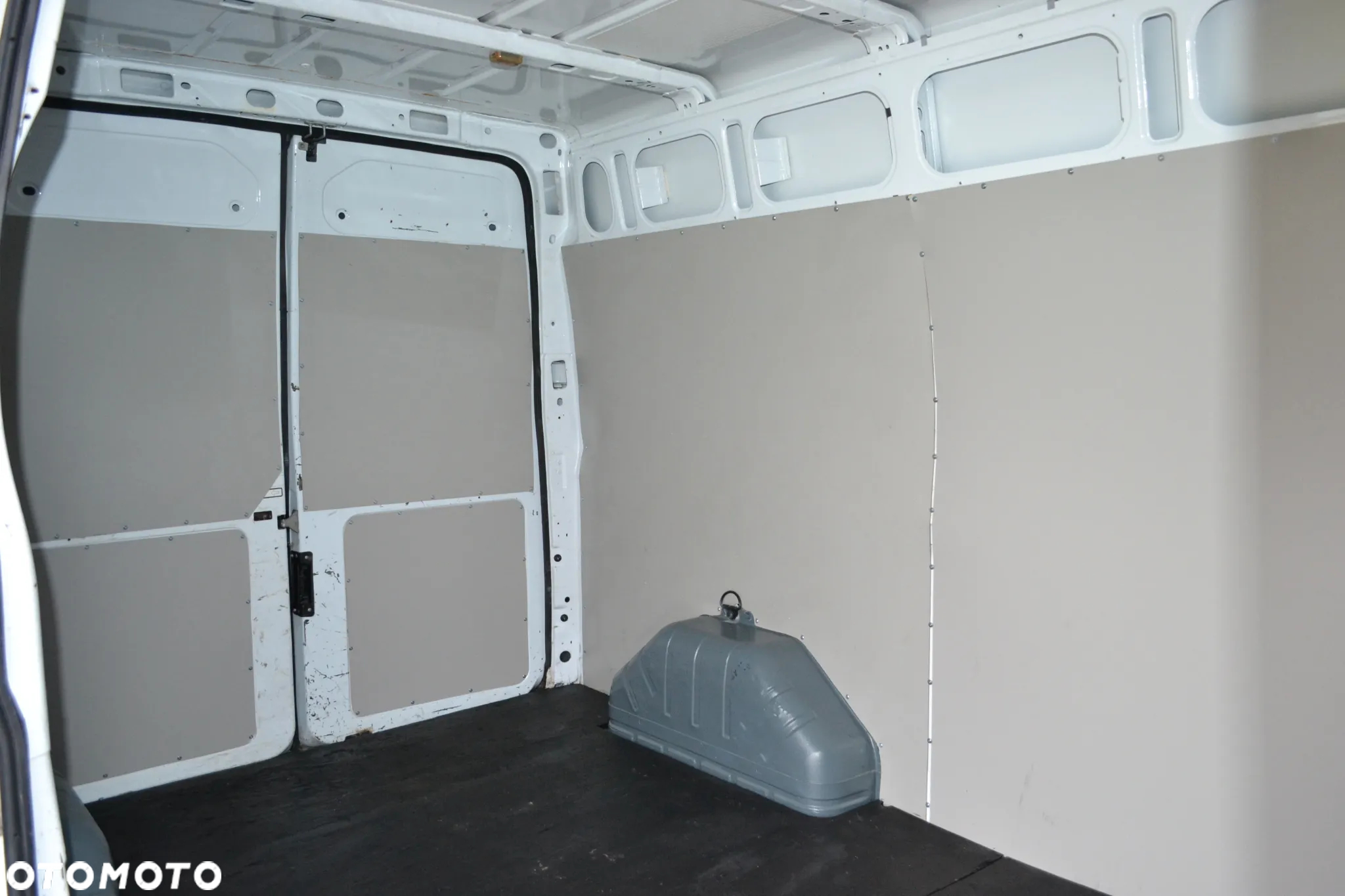 Ford Transit - 27