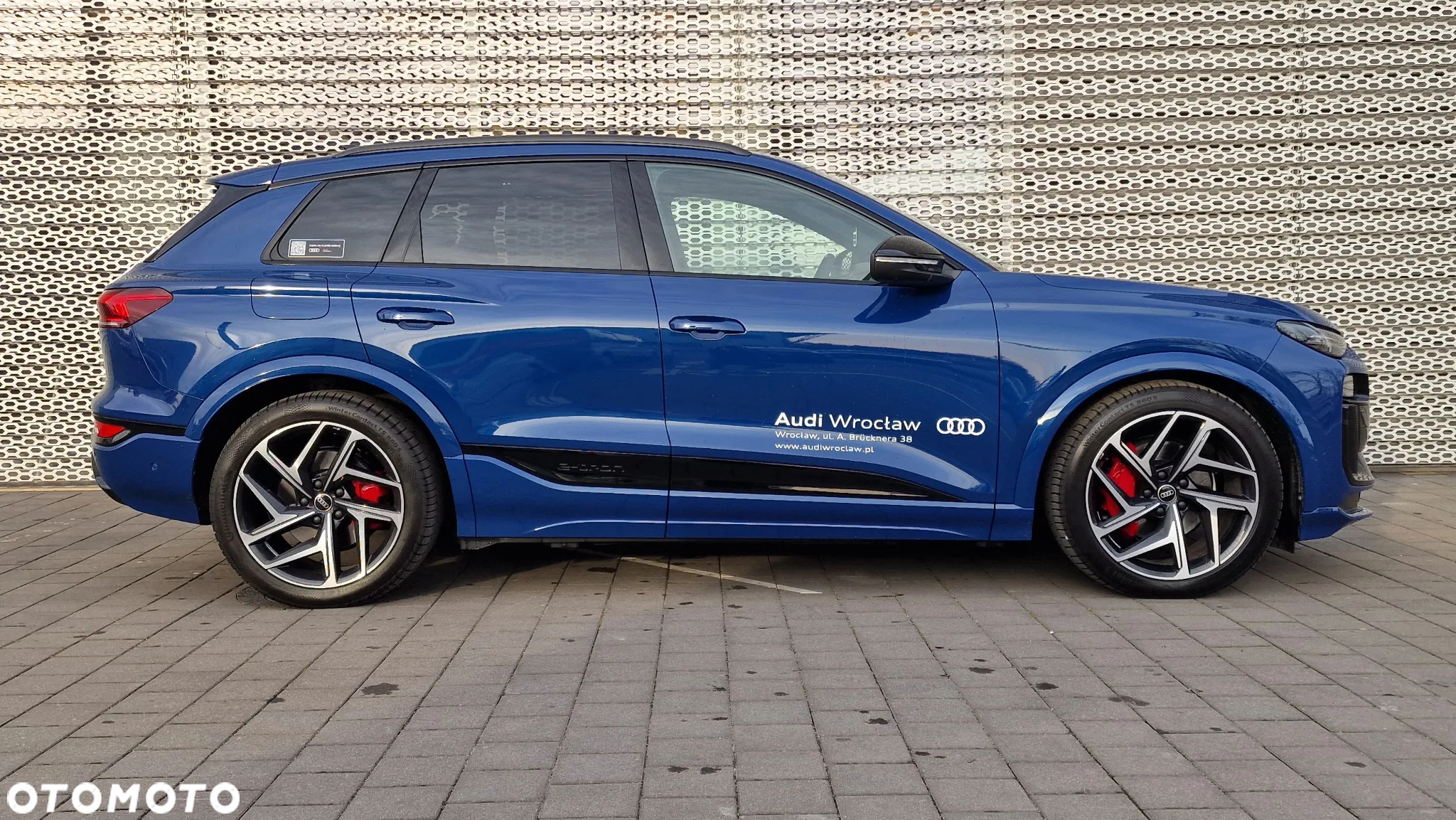 Audi Q6 - 12