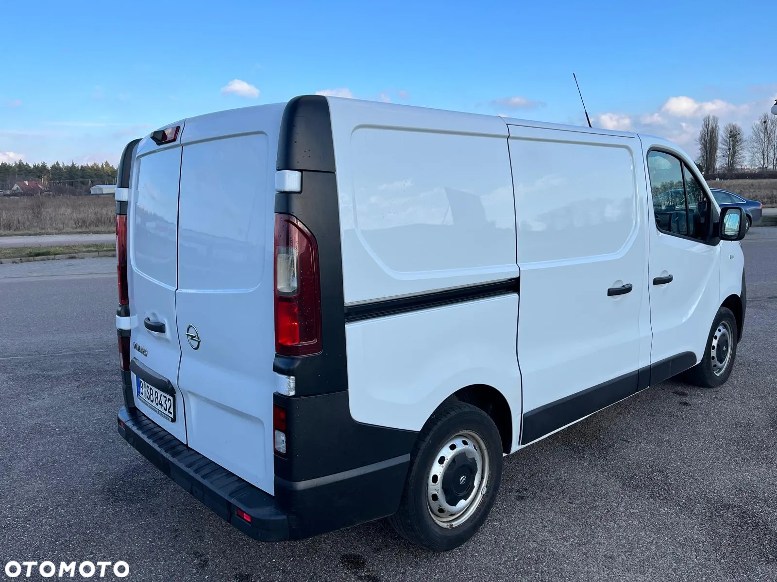 Opel Vivaro - 2