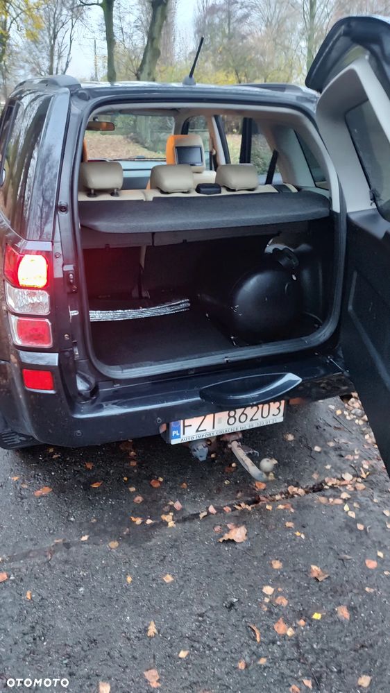Suzuki Grand Vitara 2.0 20th Anniversary - 7