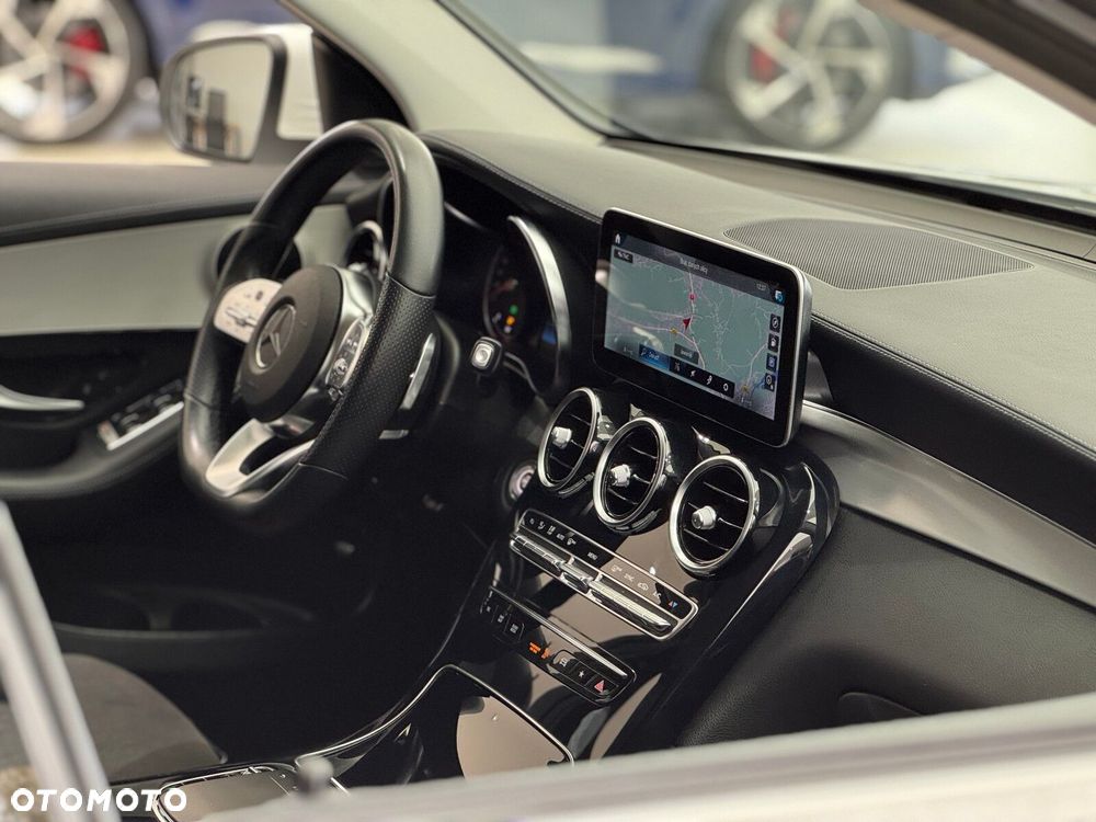Mercedes-Benz GLC 200 d 4-Matic - 38
