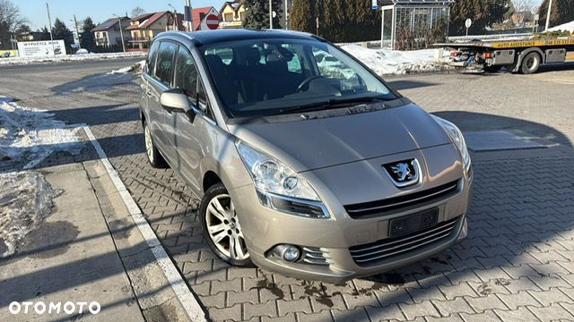 Peugeot 5008 HDI FAP 150 Platinum - 4