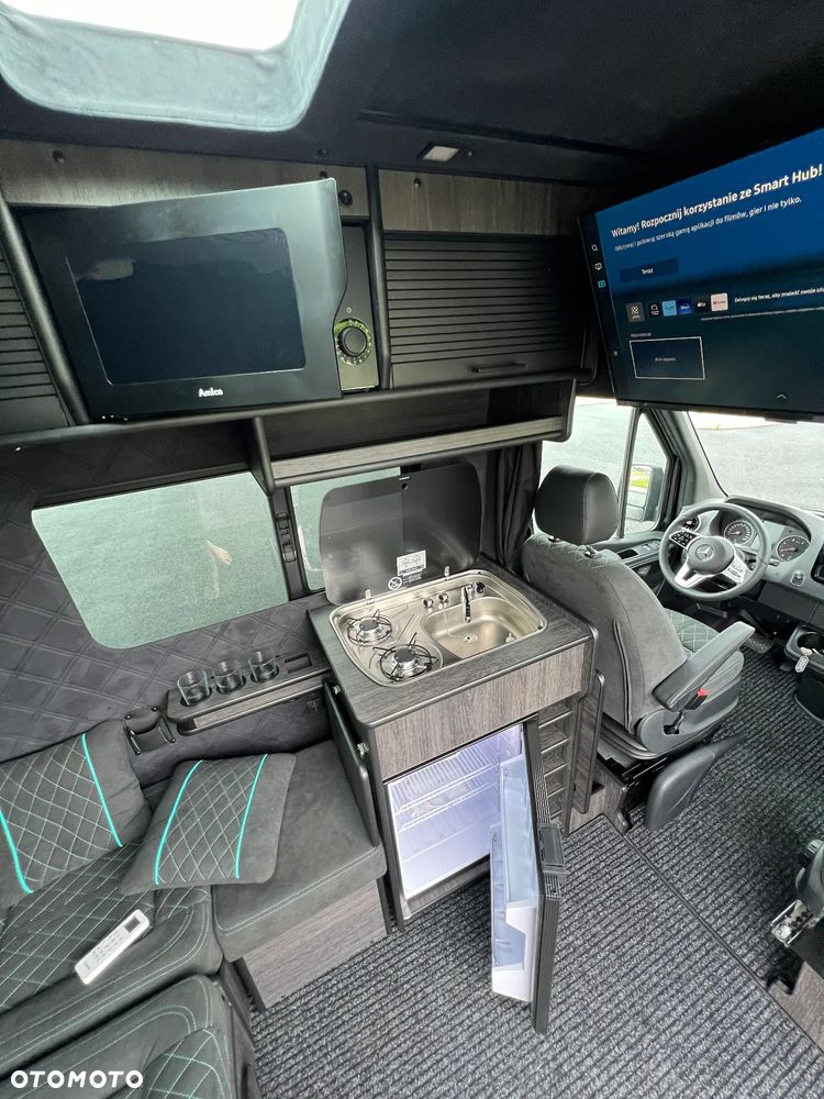 Mercedes-Benz Srinter Camper - 29