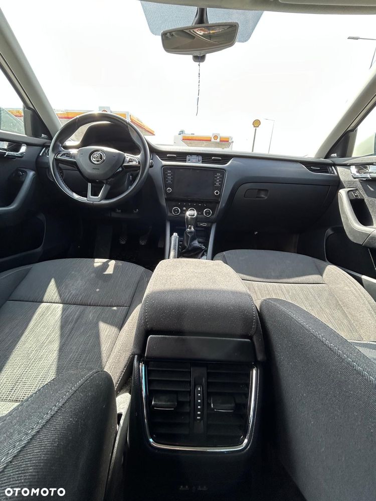 Skoda Octavia 1.6 TDI Style - 9