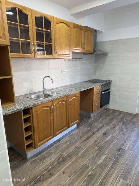 Apartamento T2 remodelado - Grande imagem: 5/12