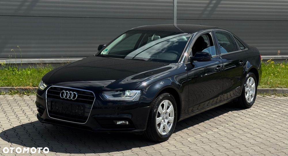 Audi A4 Limousine - 2