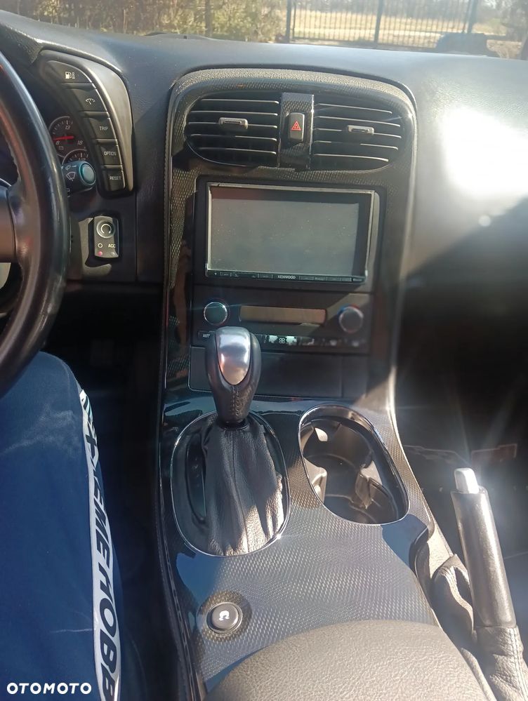 Chevrolet Corvette - 13