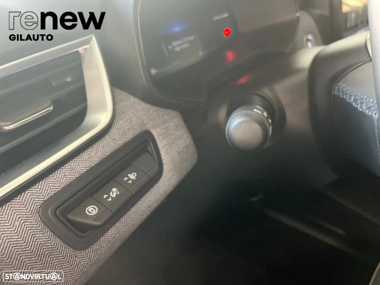 Renault Clio 1.0 TCe Evolution - 21