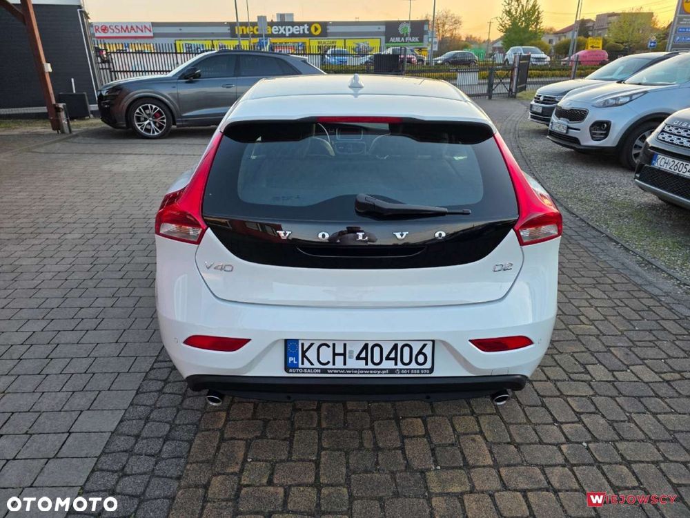 Volvo V40 - 10