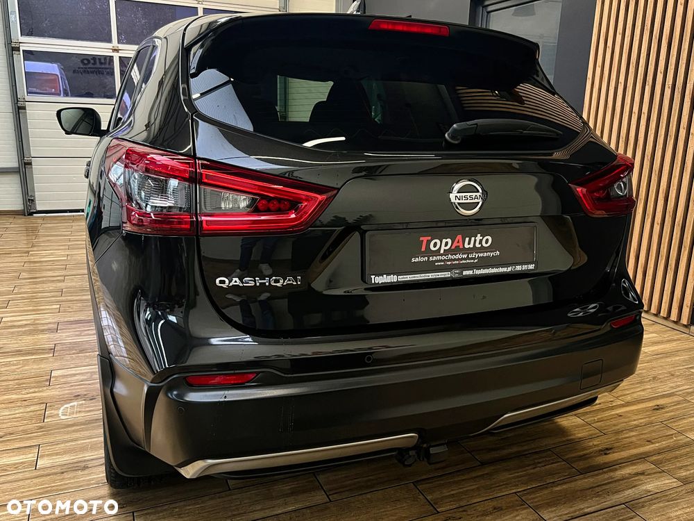 Nissan Qashqai 1.3 DIG-T N-Connecta EU6d - 10