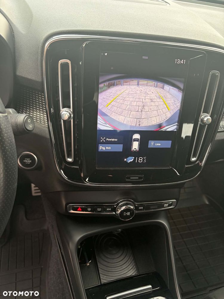 Volvo XC 40 D3 R-Design - 18