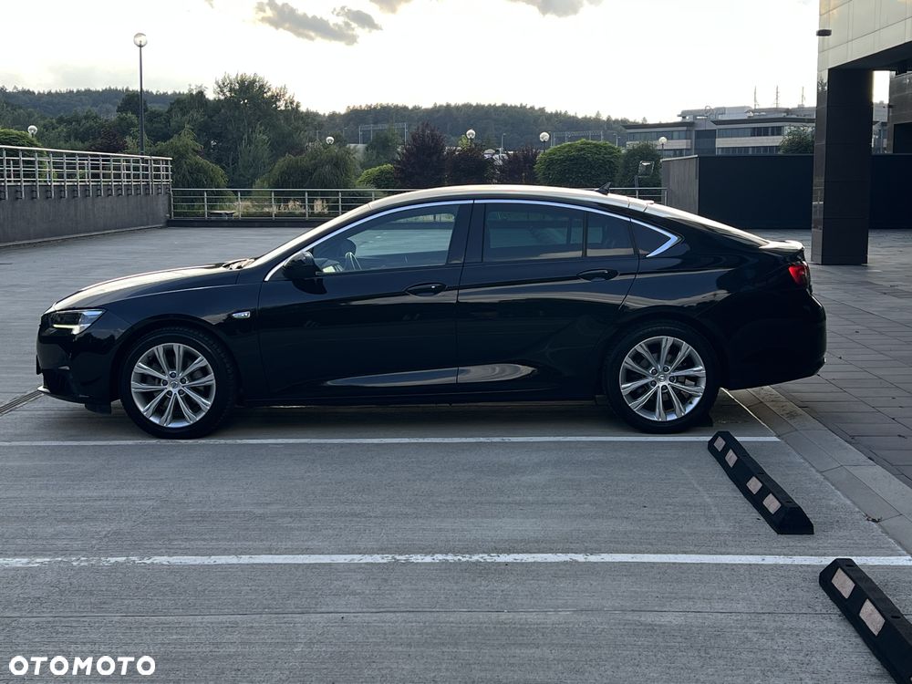 Opel Insignia 2.0 T Business Elegance S&S - 10