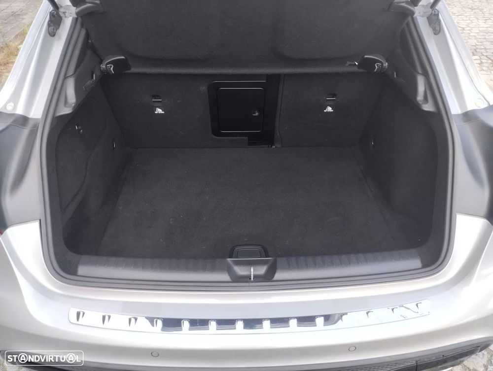 Mercedes-Benz GLA 180 CDi AMG Line - 14