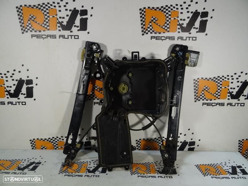 Elevador De Vidro Frente Direito Seat Leon (1P1)  1P0867436 / 1P083740 - 1