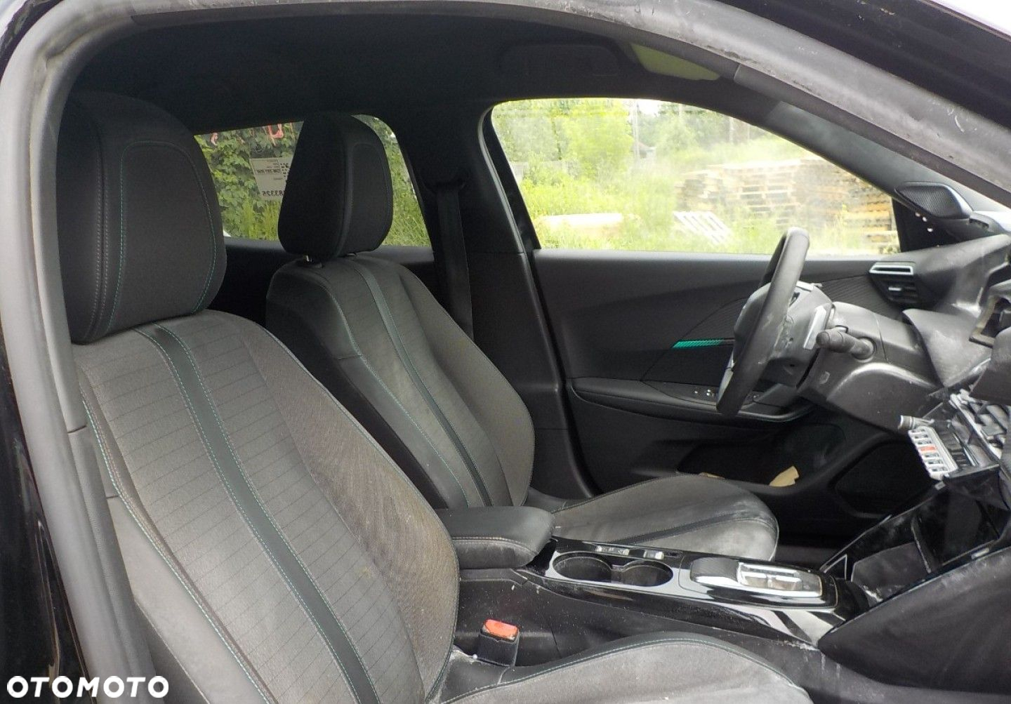 Peugeot 2008 - 18