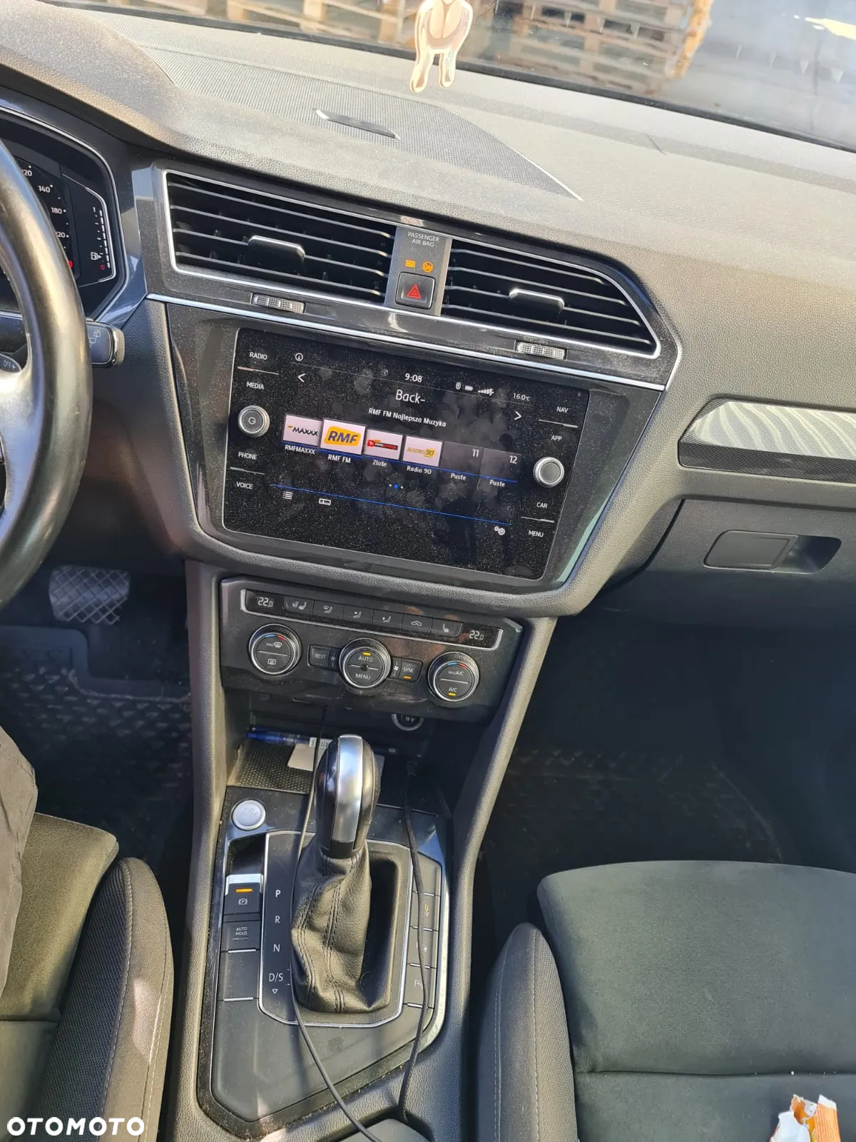 Volkswagen Tiguan - 5
