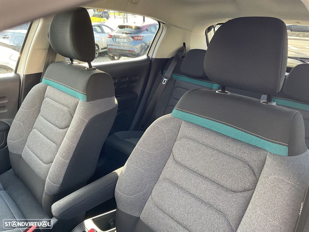 Citroën C3 1.2 PureTech Shine EAT6 - 21