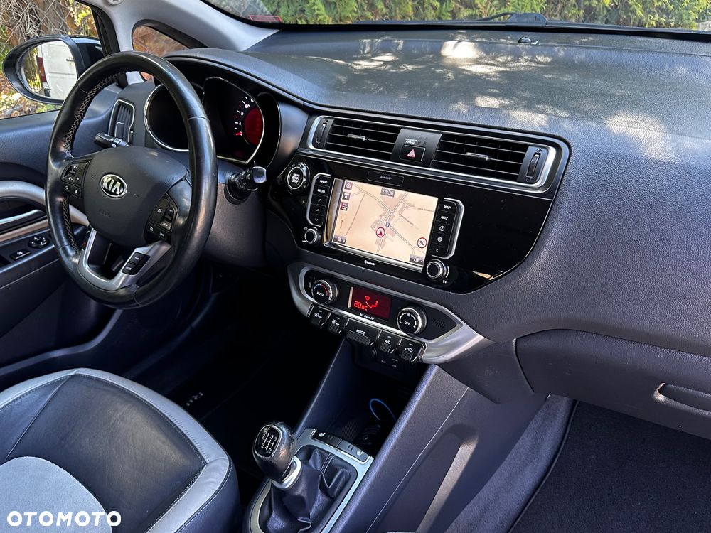 Kia Rio 1.4 CRDi 90 Platinum Edition - 31
