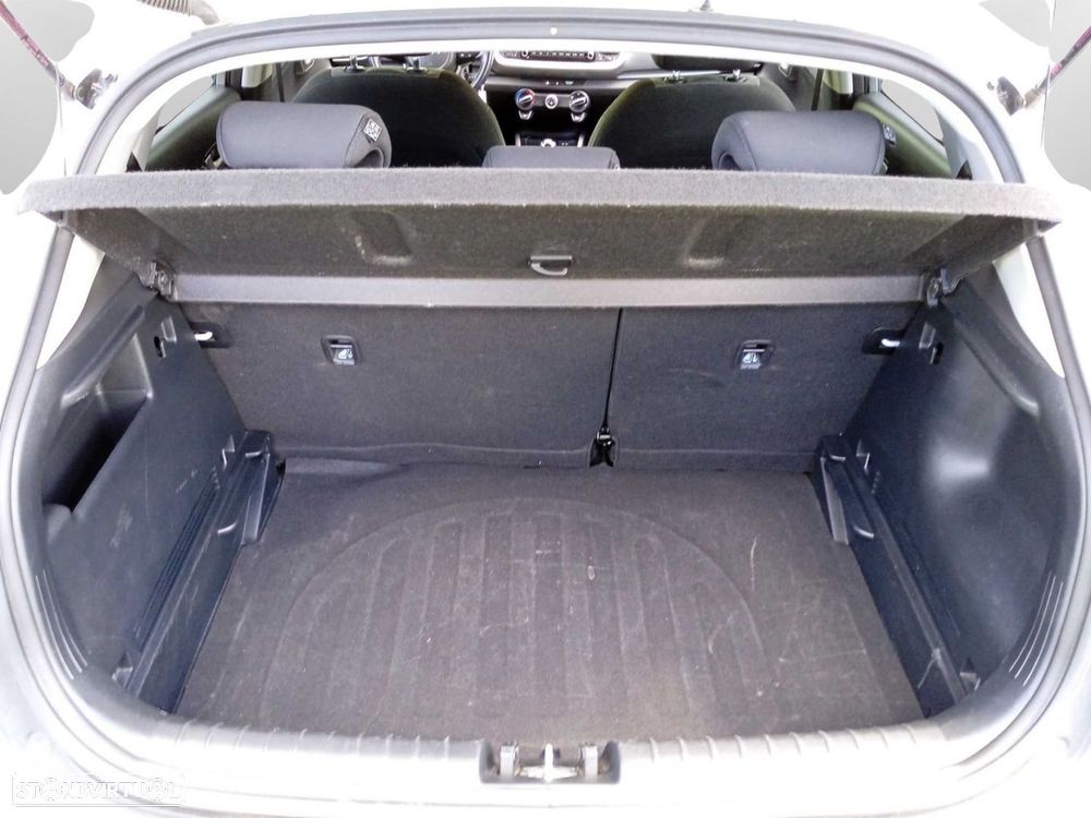 Kia Stonic 1.0 T-GDi GT Line - 29