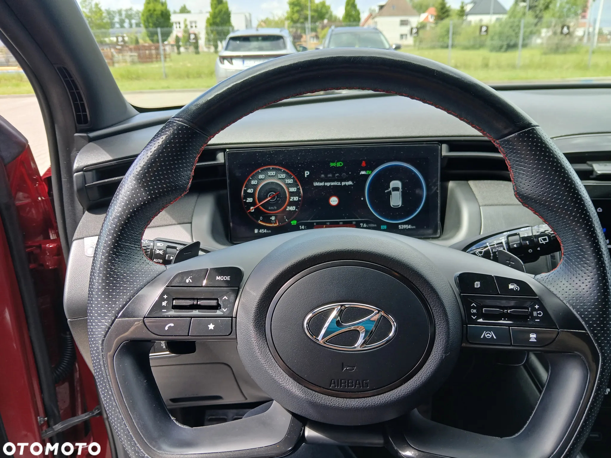 Hyundai Tucson - 13