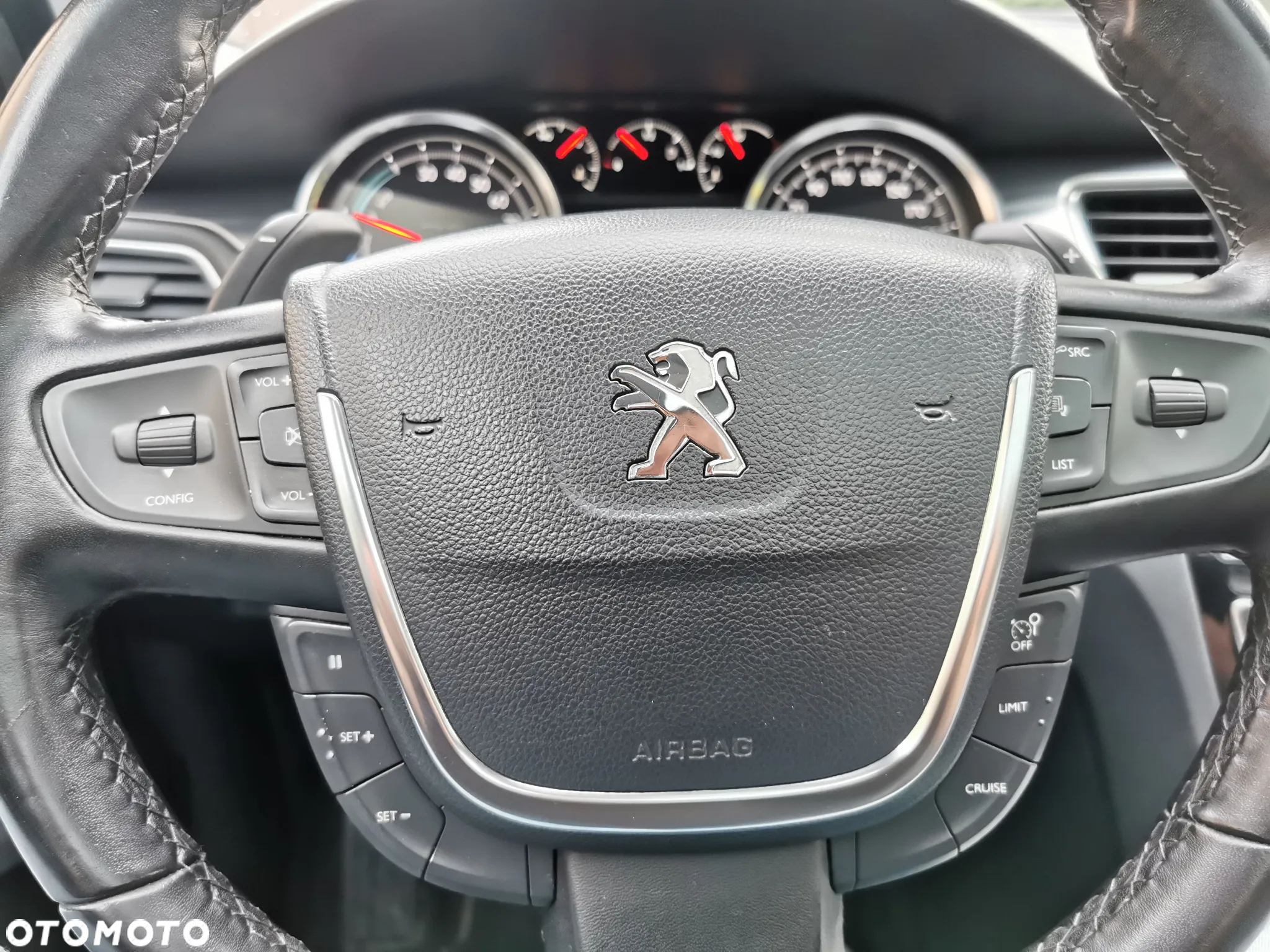 Peugeot 508 RXH 2.0 HDi HYbrid4 - 18