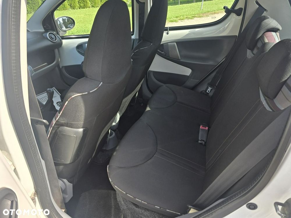Peugeot 107 - 16
