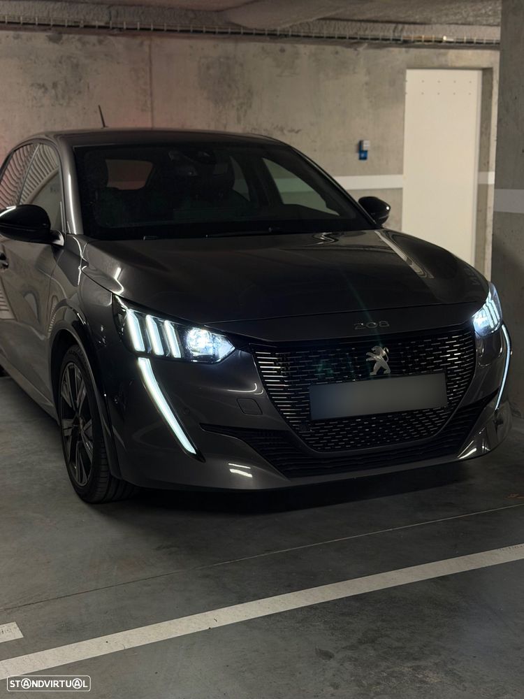 Peugeot 208 1.2 PureTech GT EAT8 - 24