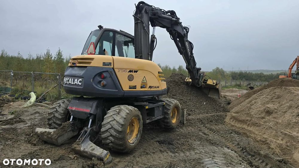 Mecalac 714 - 3