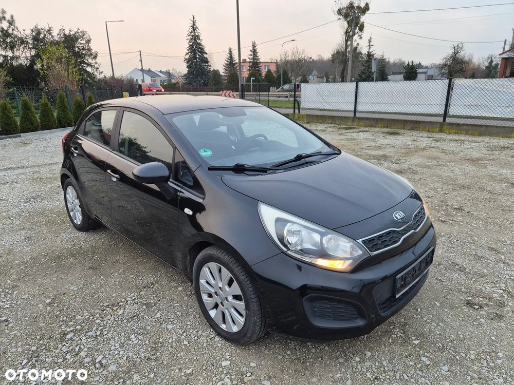 Kia Rio - 18