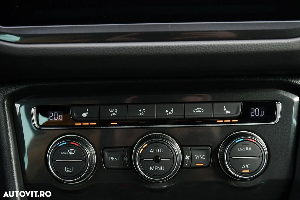 Volkswagen Tiguan 2.0 TDI SCR 4MOTION DSG Highline - 26